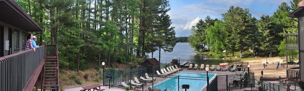Bakers Sunset Bay Resort Lake Delton Exterior foto